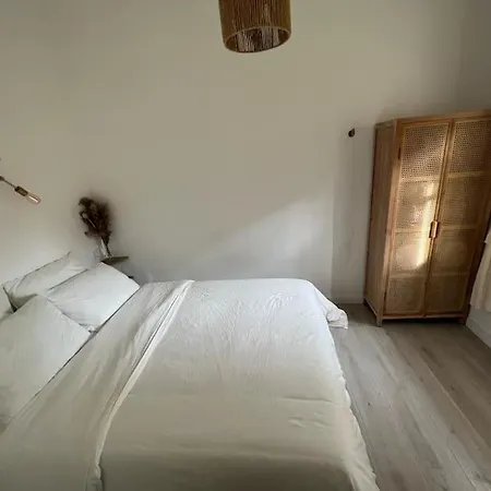 بيت للعطل Little House